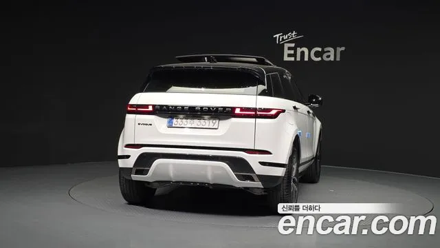 Land Rover Range Rover Evoque 2025 — фото 4