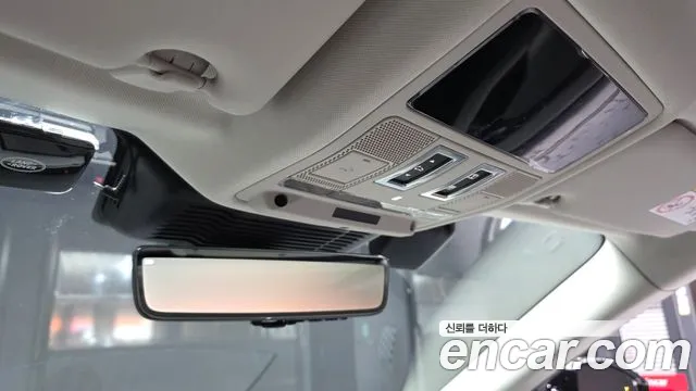 Land Rover Range Rover Evoque 2025 — фото 16