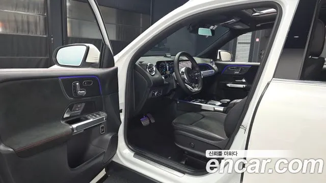 Mercedes-Benz GLB-Class 2022 — фото 10