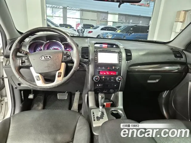 Kia Sorento 2011 — фото 17