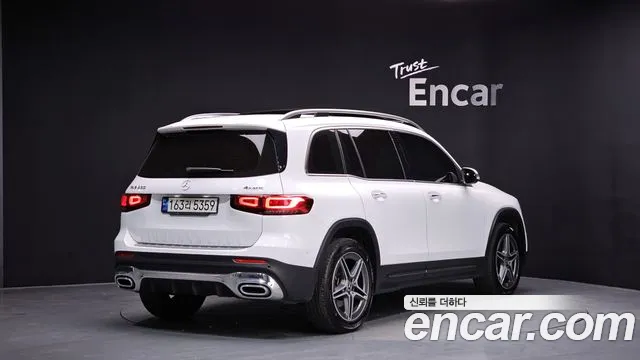Mercedes-Benz GLB-Class 2021 — фото 1