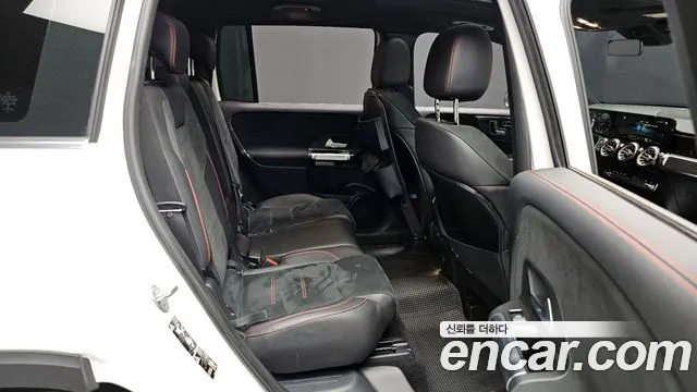 Mercedes-Benz GLB-Class 2021 — фото 11