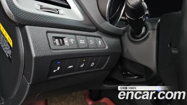 Hyundai Santafe 2016 — фото 16
