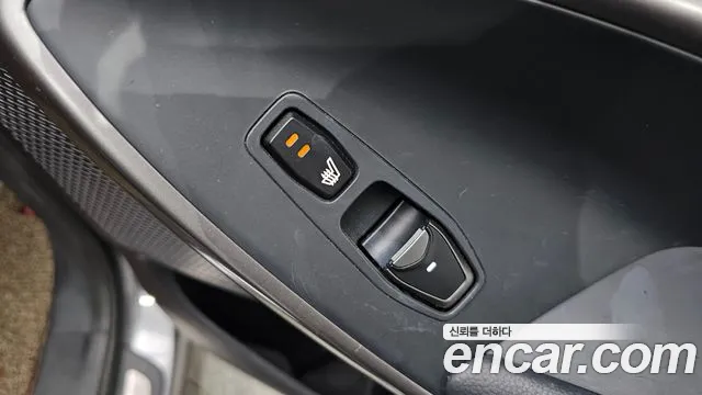 Hyundai Santafe 2016 — фото 18