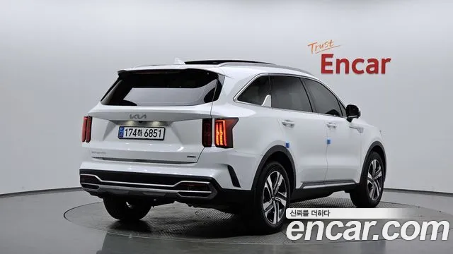 Kia Sorento 2023 — фото 1