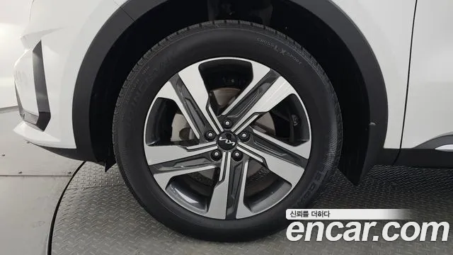 Kia Sorento 2023 — фото 4