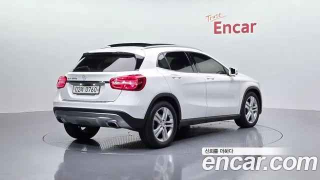 Mercedes-Benz GLA-Class 2016 — фото 2
