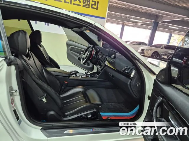 BMW M4 2016 — фото 12