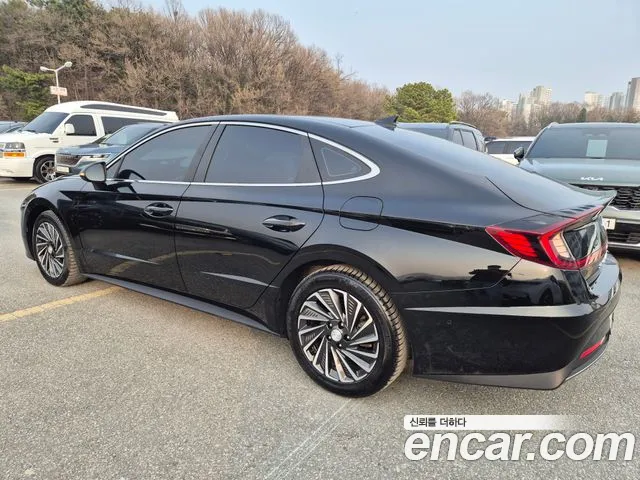 Hyundai Sonata 2022 — фото 4