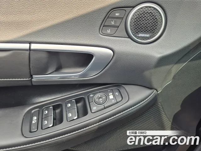 Hyundai Sonata 2022 — фото 12