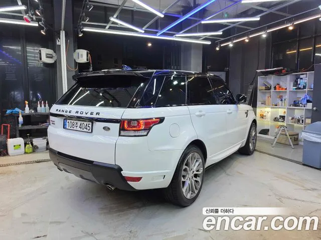 Land Rover Range Rover Sport 2017 — фото 2