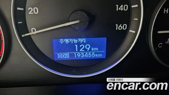 Hyundai Starex 2016 — фото 11
