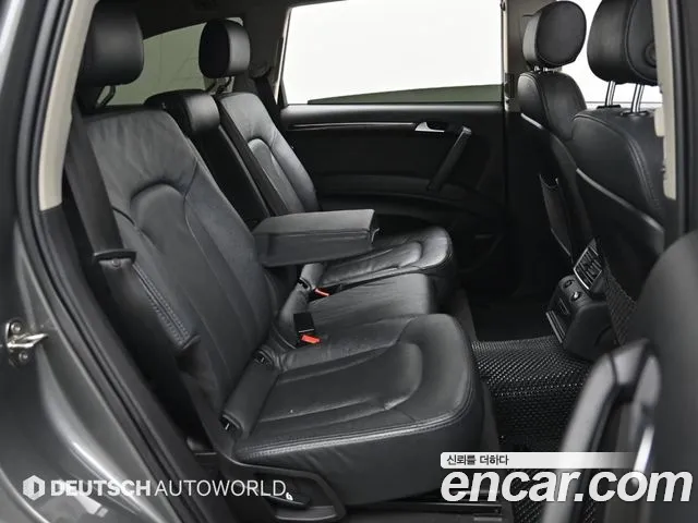 Audi Q7 2015 — фото 12