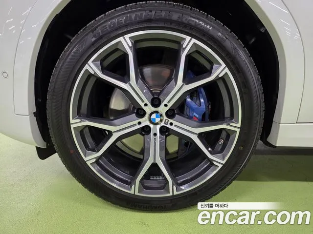 BMW X6 2021 — фото 14