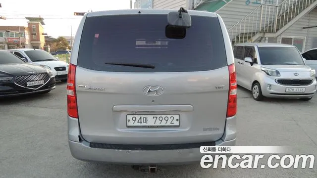 Hyundai Starex 2015 — фото 5