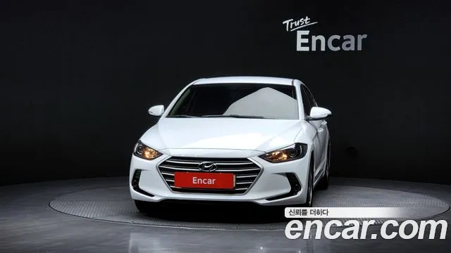 Hyundai AVANTE 2018 — фото 3