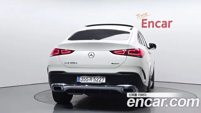 Mercedes-Benz GLE-Class 2021 — фото 4
