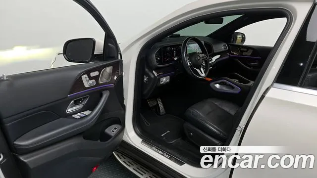 Mercedes-Benz GLE-Class 2021 — фото 10