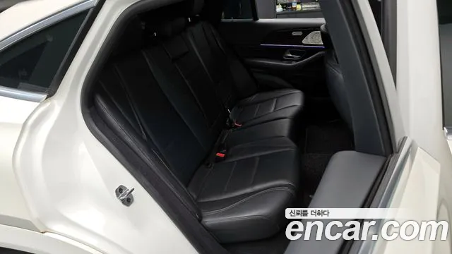 Mercedes-Benz GLE-Class 2021 — фото 12