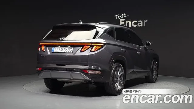 Hyundai Tucson 2021 — фото 2