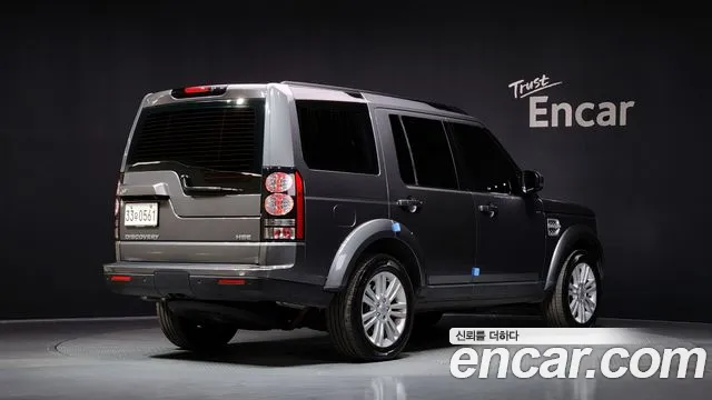 Land Rover Discovery 2016 — фото 2