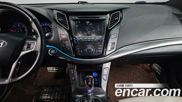 Hyundai i40 2016 — фото 14