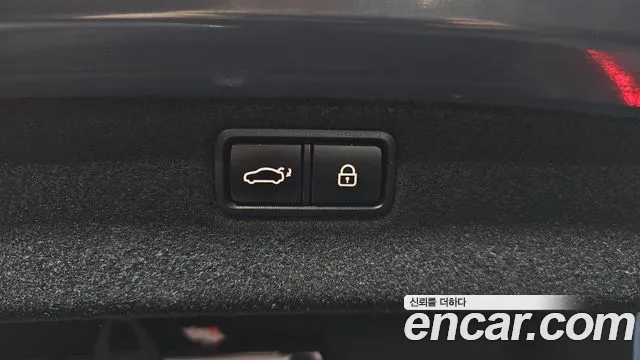 Hyundai Genesis 2016 — фото 20