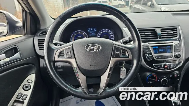 Hyundai Accent 2016 — фото 16
