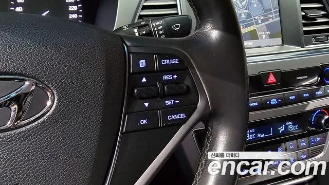 Hyundai Sonata 2015 — фото 14