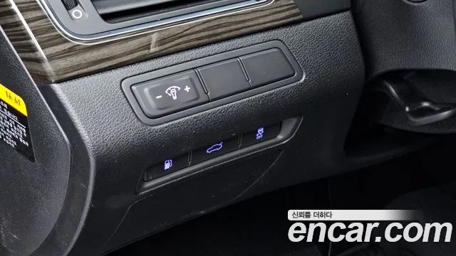 Hyundai Sonata 2015 — фото 17