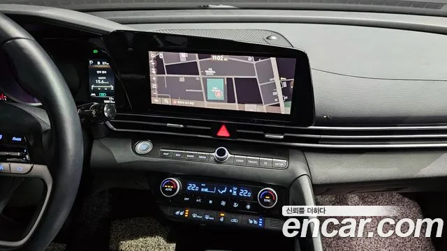 Hyundai AVANTE 2023 — фото 15