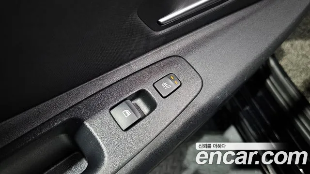Hyundai AVANTE 2023 — фото 17