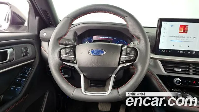 Ford Explorer 2025 — фото 13