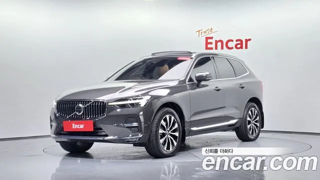 Volvo XC60 2023 — фото 20