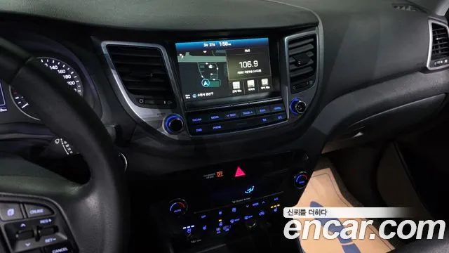 Hyundai Tucson 2018 — фото 15