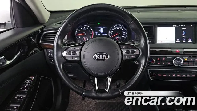 Kia K7 2018 — фото 13