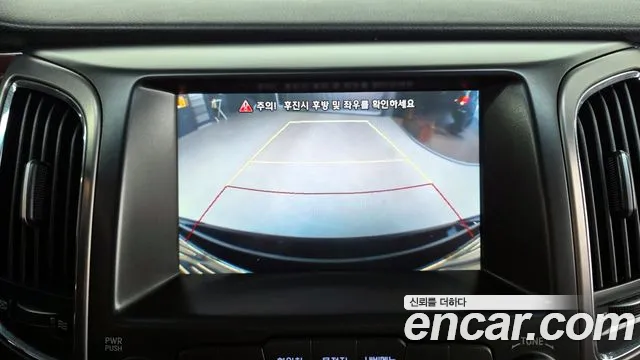 Hyundai Equus 2011 — фото 16