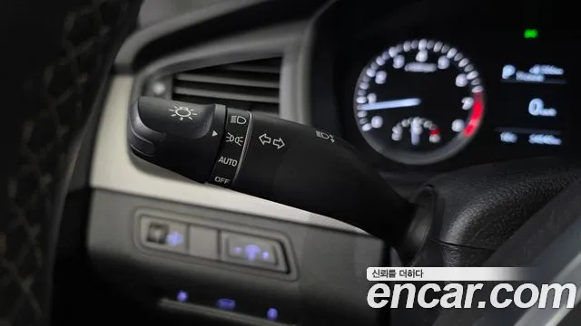 Hyundai Sonata 2018 — фото 17