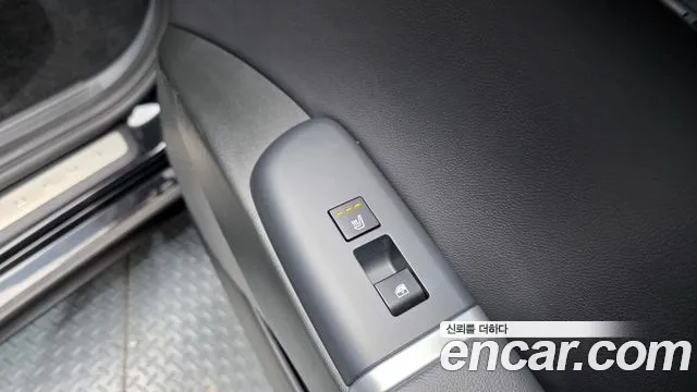 Hyundai Grandeur 2023 — фото 19