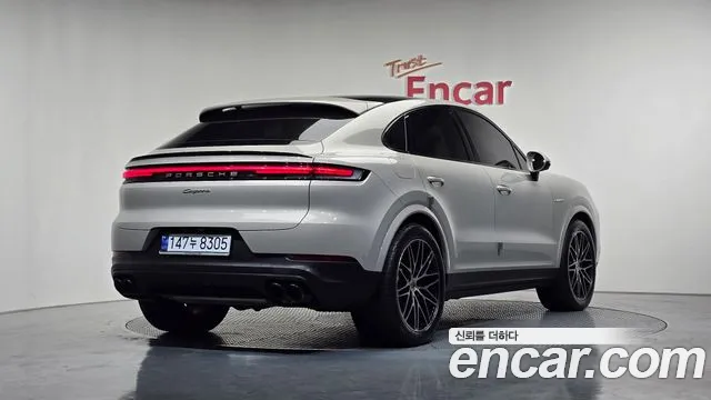 Porsche Cayenne 2025 — фото 2