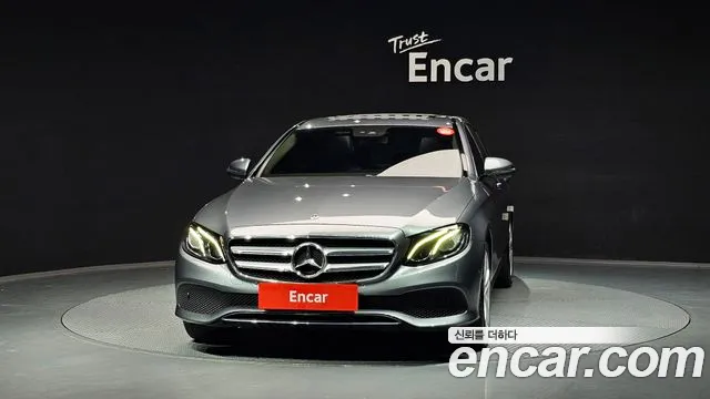 Mercedes-Benz E-Class 2018 — фото 3
