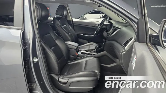 Hyundai Tucson 2016 — фото 10