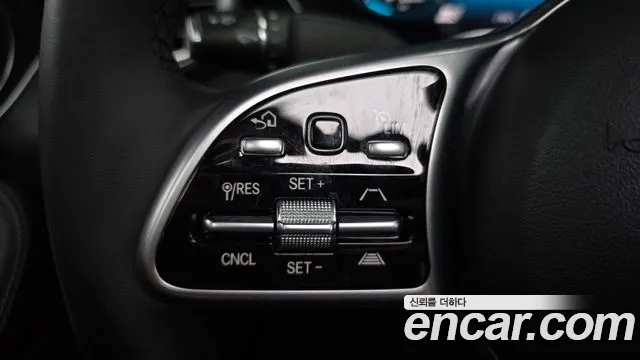 Mercedes-Benz GLC-Class 2021 — фото 19