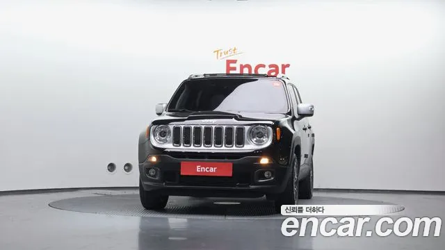 Jeep Renegade 2018 — фото 3