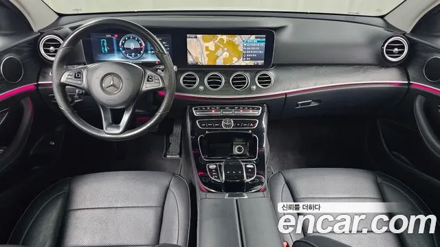 Mercedes-Benz E-Class 2017 — фото 7