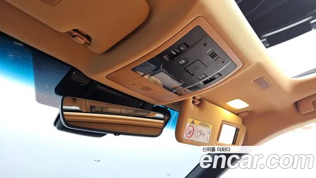 Lexus ES 2023 — фото 14