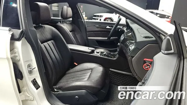 Mercedes-Benz CLS-Class 2014 — фото 10
