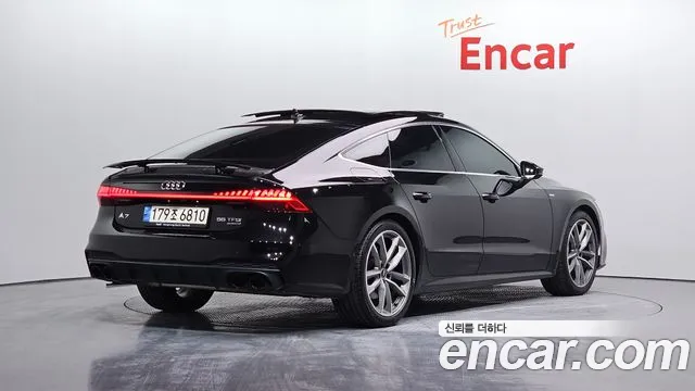 Audi A7 2021 — фото 2