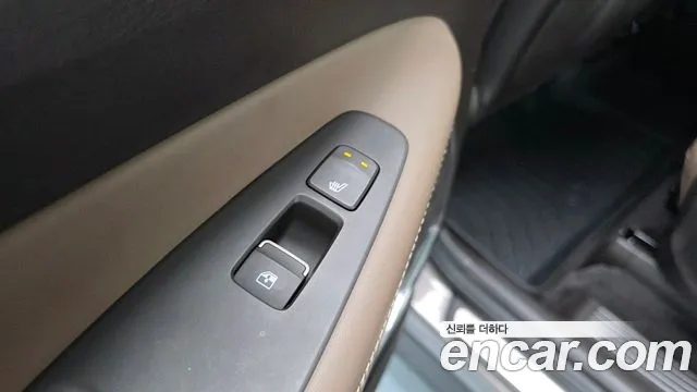 Hyundai Santafe 2019 — фото 17