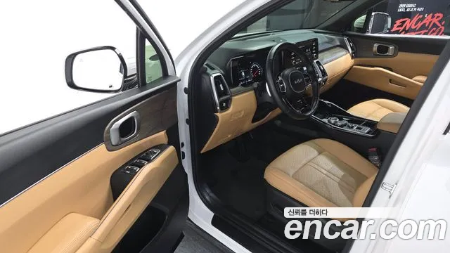 Kia Sorento 2022 — фото 10